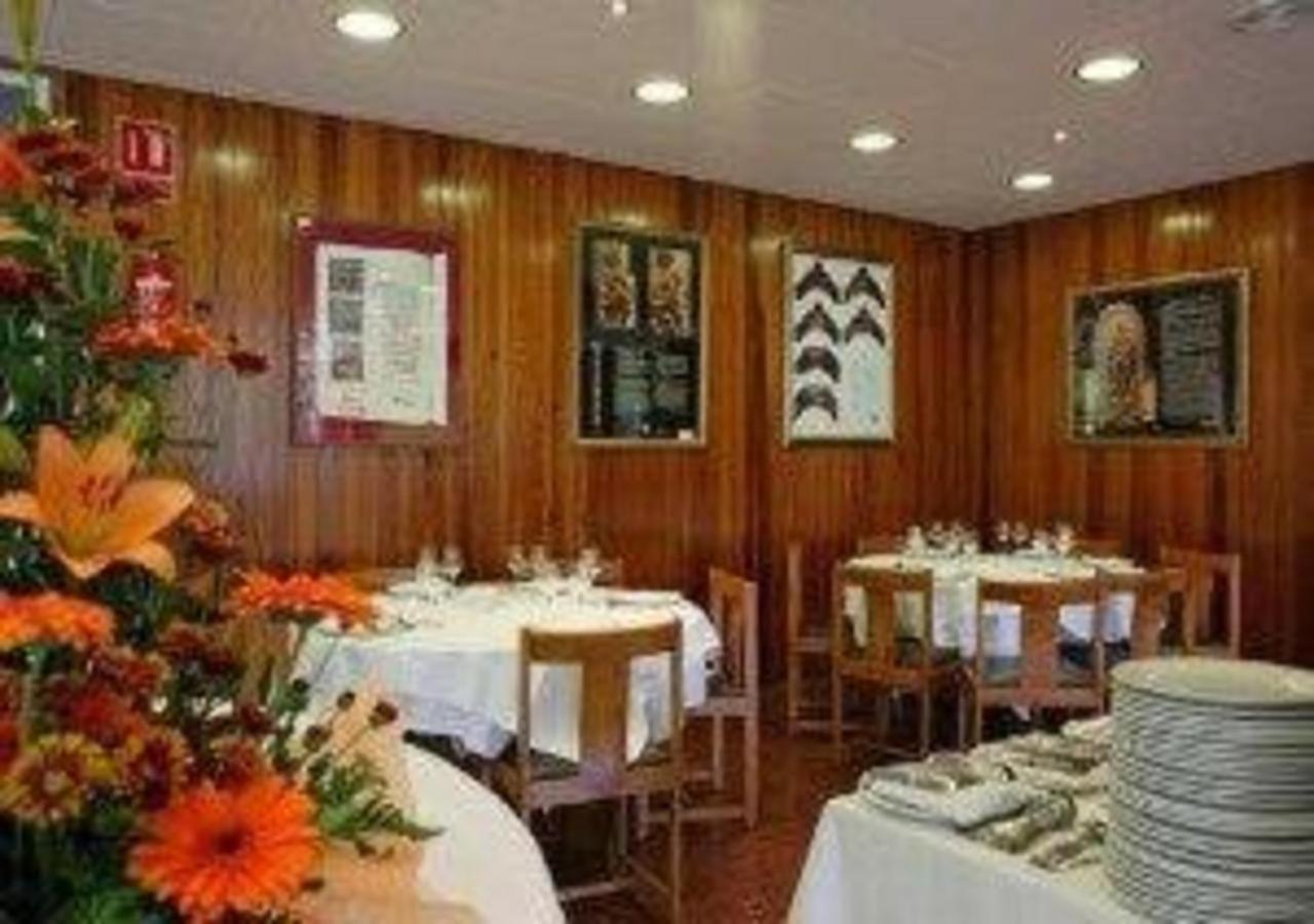 Hotel Solana Del Ter รีโปลล์ ภายนอก รูปภาพ